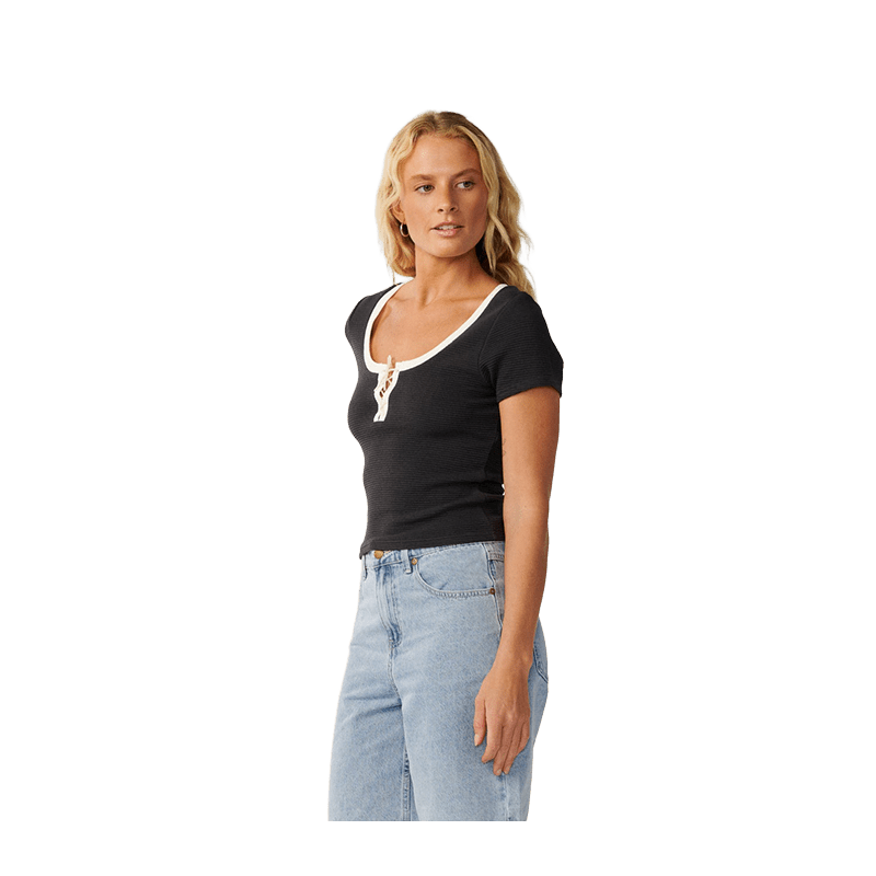 Rip Curl Retro Swell Tee – Cotton-Stretch Short Sleeve - 7B Boardshop