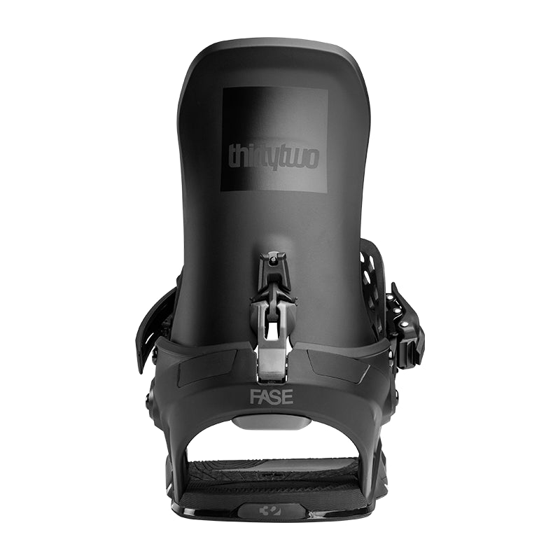 Rear view of black 32 fase binding